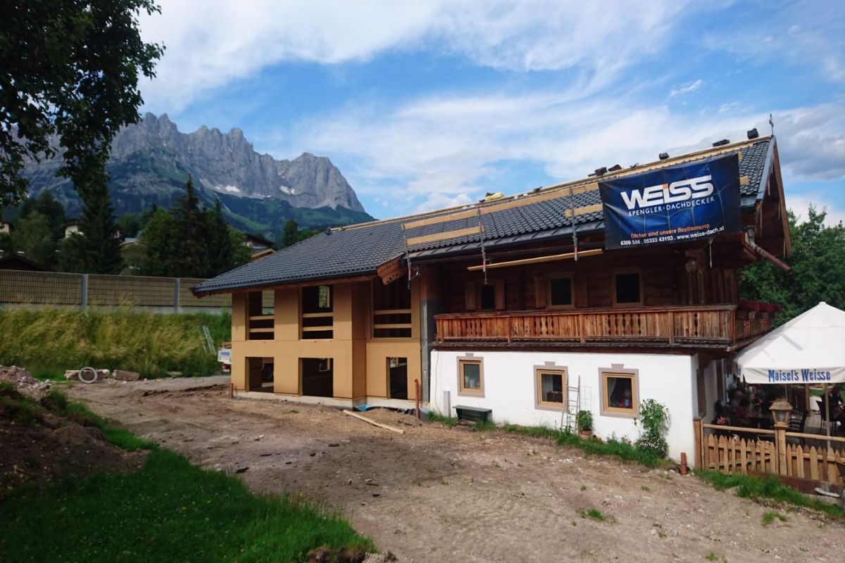 Dachsanierung & Reparatur im Tiroler Unterland